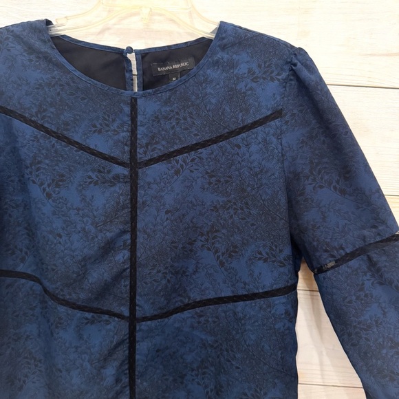 Banana republic chiffon lace floral top ❤️ - Picture 3 of 6